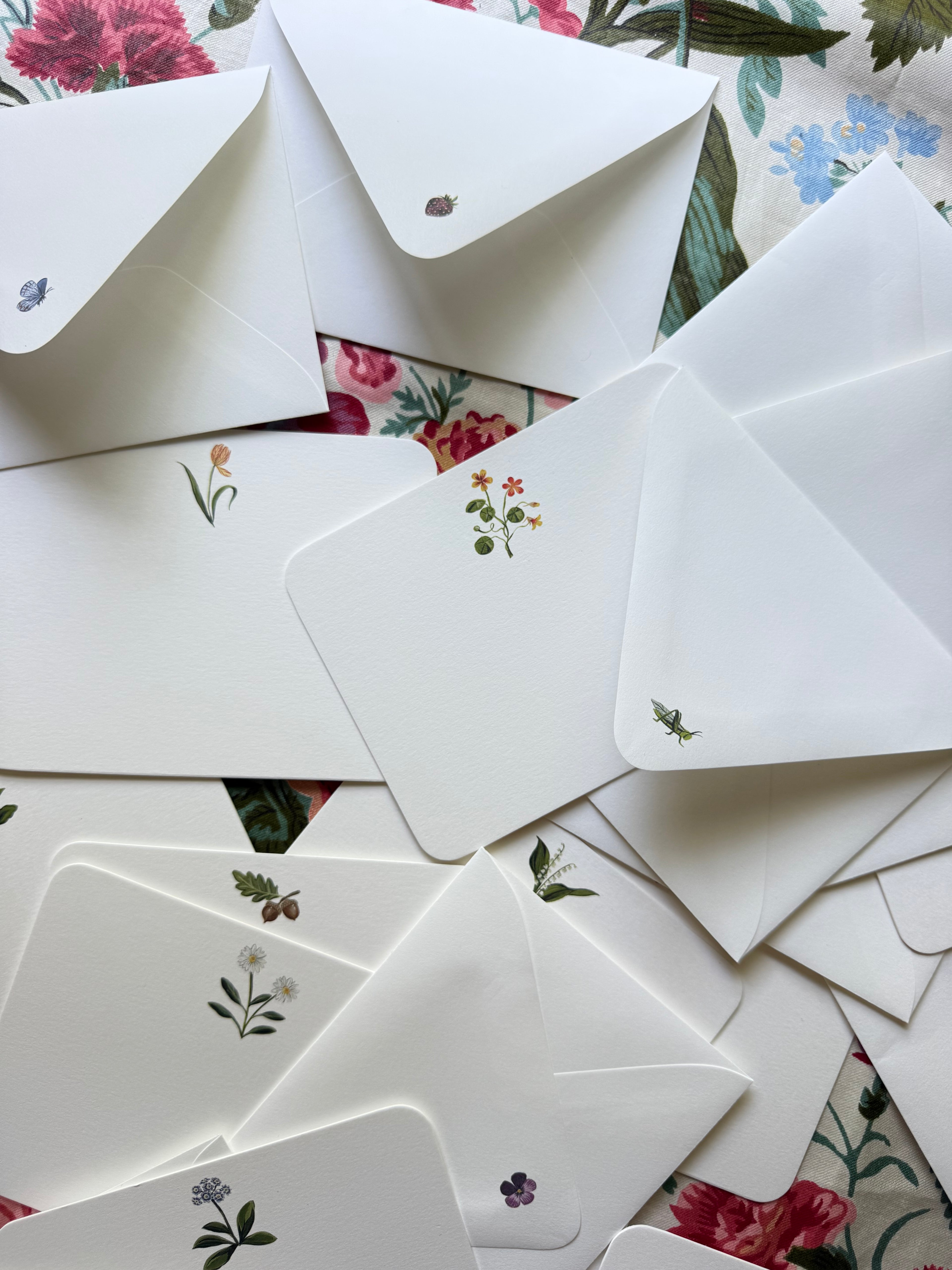 Charm Notes Stationery Set