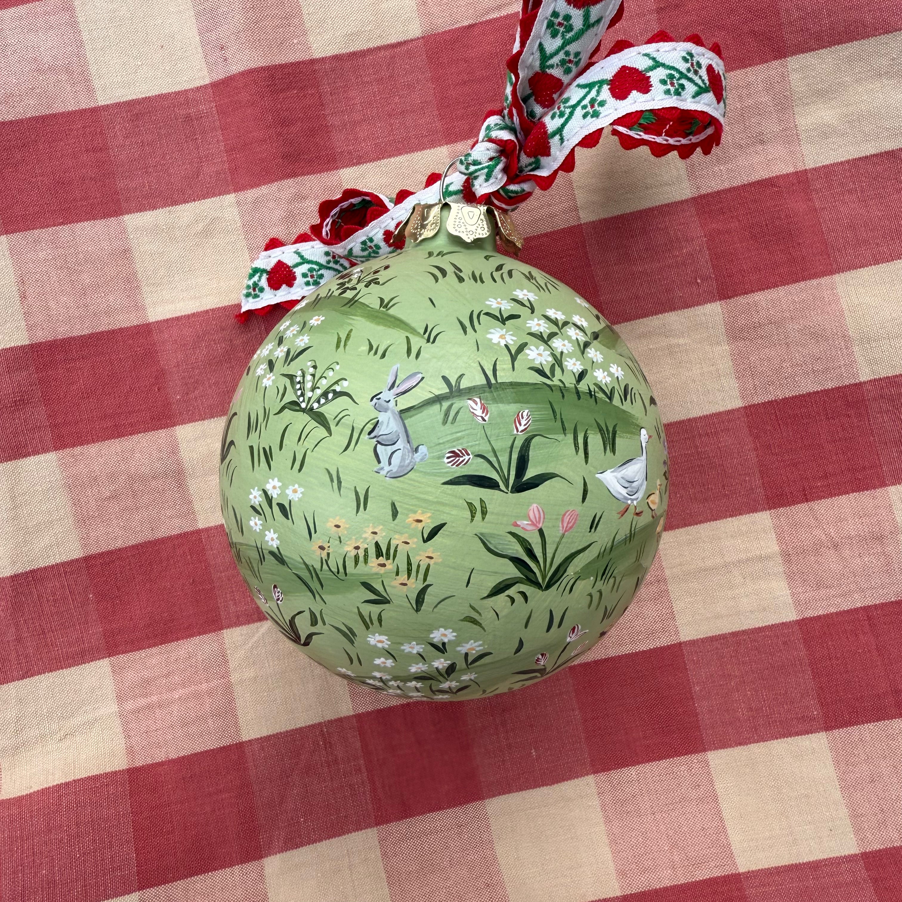 Picnic Ornament